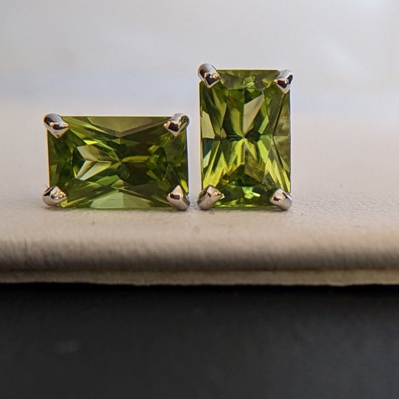 SOLD!! - Peridot Earrings set in Sterling Silver - Picture 1 of 5